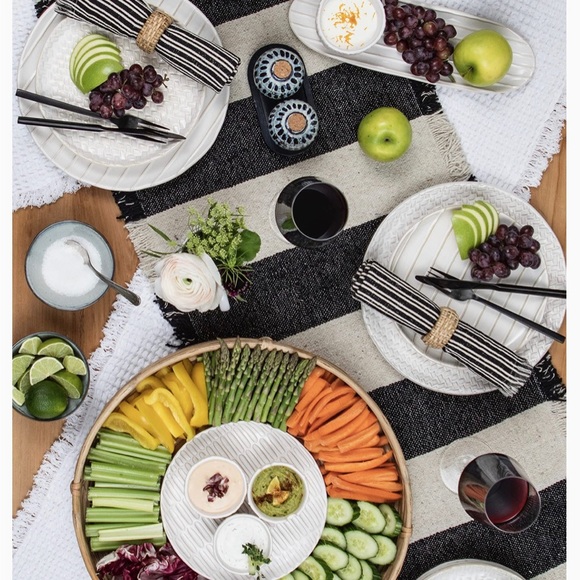 Mud Pie PONCHAA BLACK STRIPE TABLE RUNNER Brand New - Picture 4 of 8